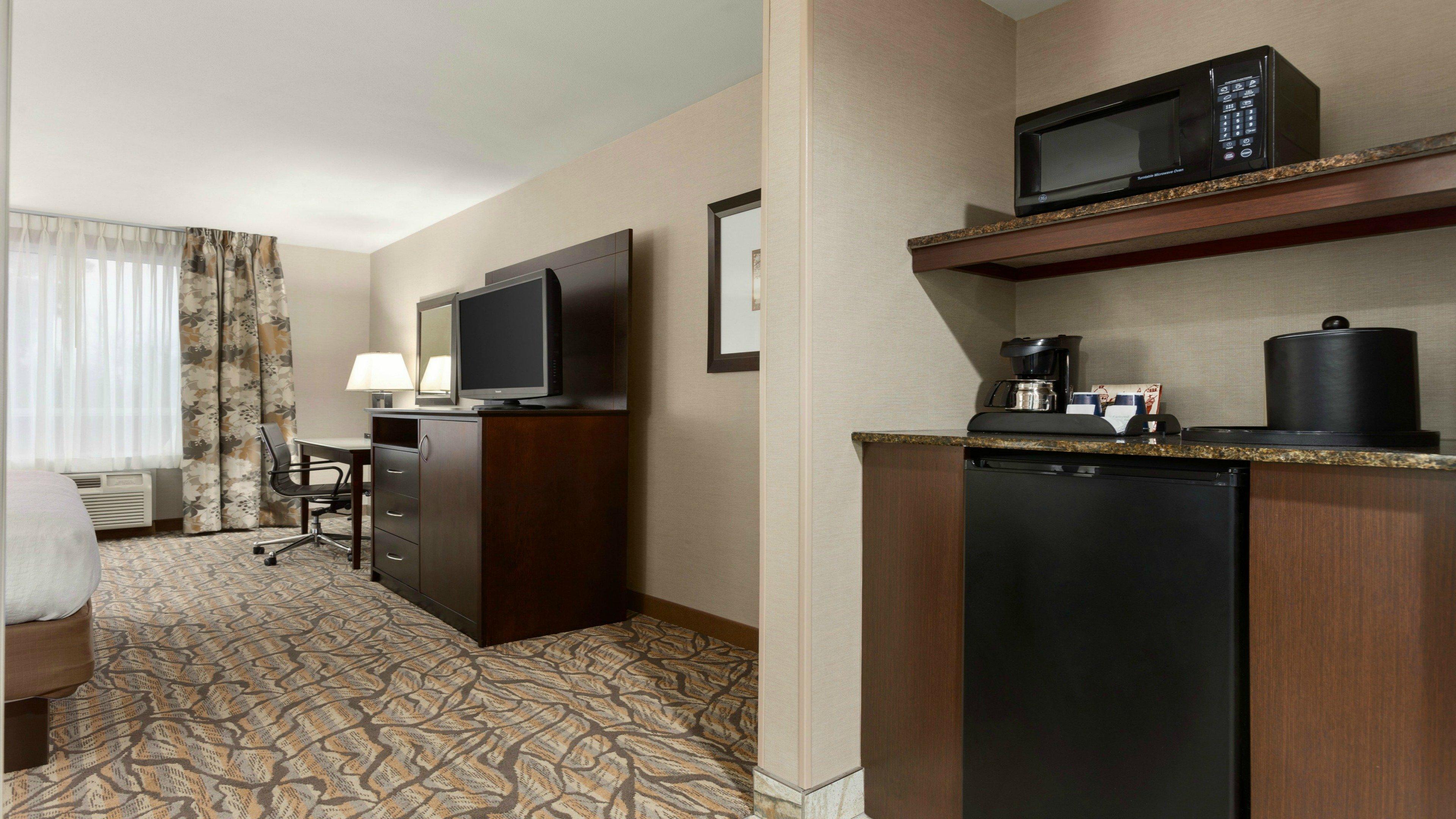 Holiday Inn Hotel & Suites Gateway, An Ihg Hotel Williamsburg Extérieur photo