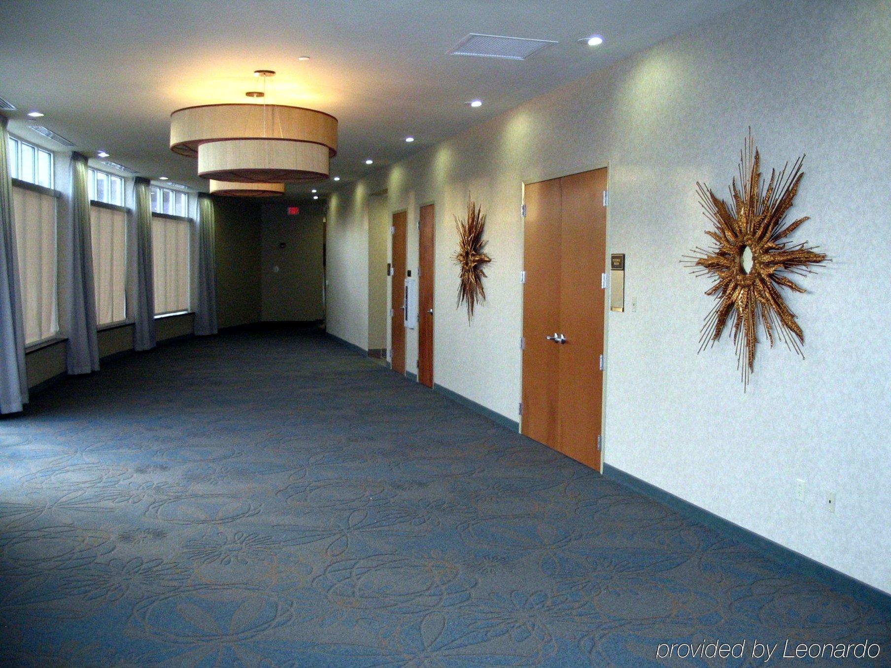 Holiday Inn Hotel & Suites Gateway, An Ihg Hotel Williamsburg Extérieur photo